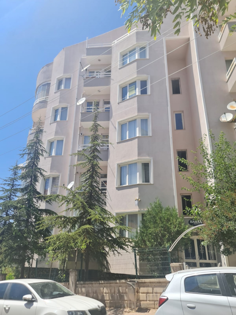 SIRRI KARDE LK RETM OKULU YANI KRALIK DARE 