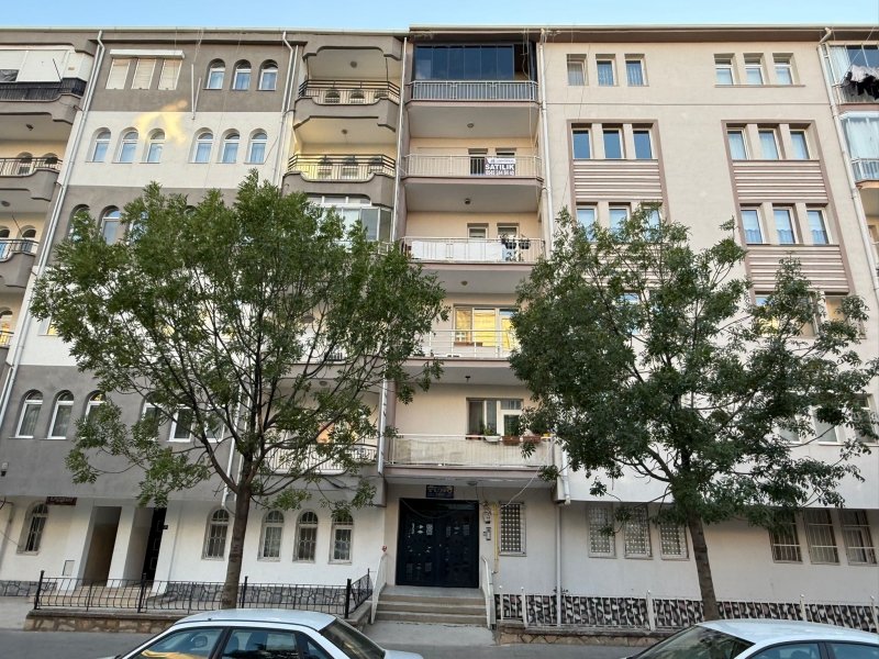 CUMHURYET LK RETM OKULU KARISI SATILIK DARE 