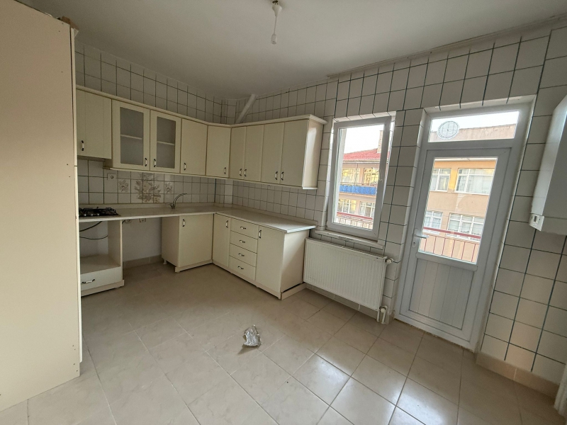 CUMHURYET LK RETM OKULU KARISI SATILIK DARE  ilan Grseli 2