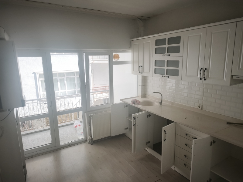 Valilik Arkas� Merkezi Konumda 2+1 Sat�l�k Daire  ilan G�rseli 2