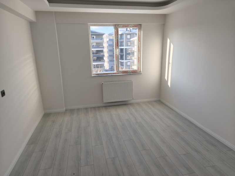 K�r�ehir Kayaba�� Mahallesinde S�f�r 4+1 Geni� Daire ilan G�rseli 6